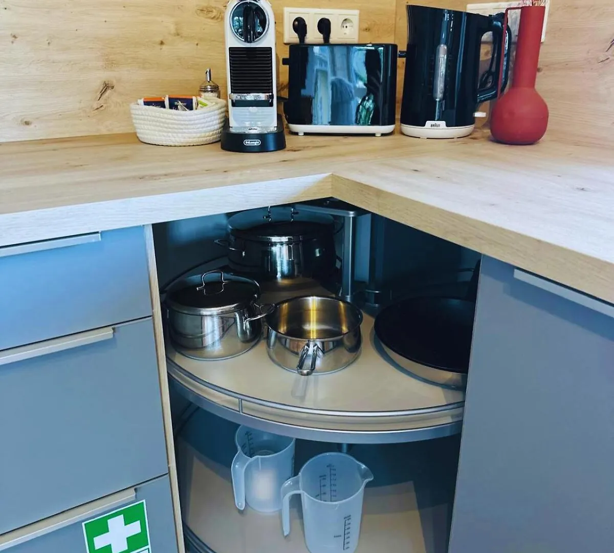 Frankenherz-Apartments - Premium Wohnung Mit Terrasse & Zwei Schlafzimmern, Nahe Playmobil-Funpark, Self-Check-In Grosshabersdorf Duitsland